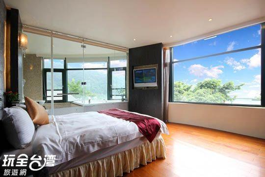 Shuian Lakeside Hotel Юйчи Экстерьер фото