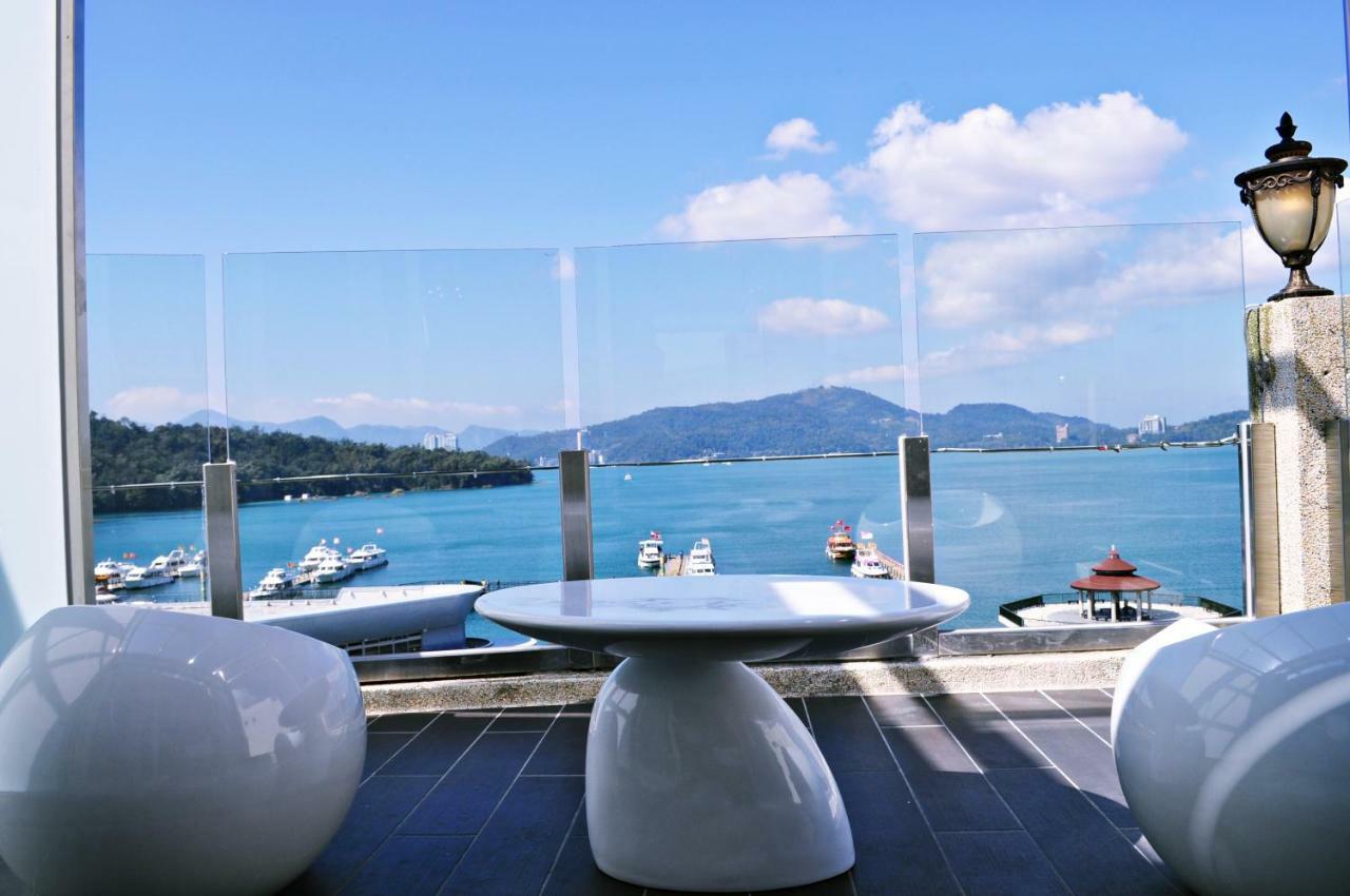 Shuian Lakeside Hotel Юйчи Экстерьер фото